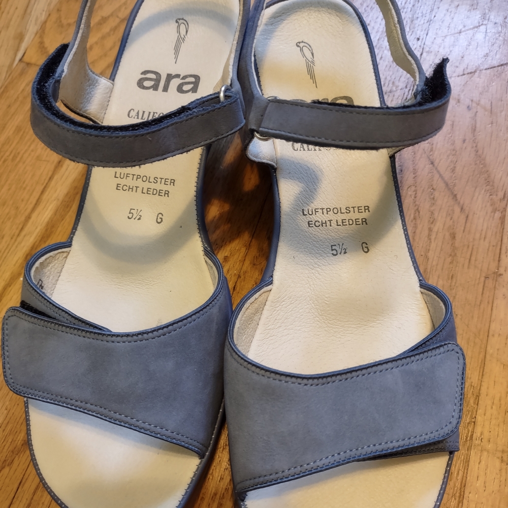 Ara Women's  Blue Leather Sandals UK 5.5/USA 7.5